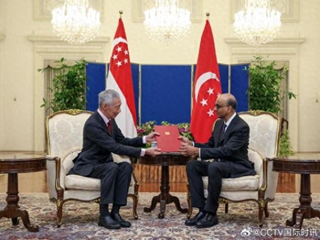 新加坡即将迎来新总理 黄循财将接替李显龙就职