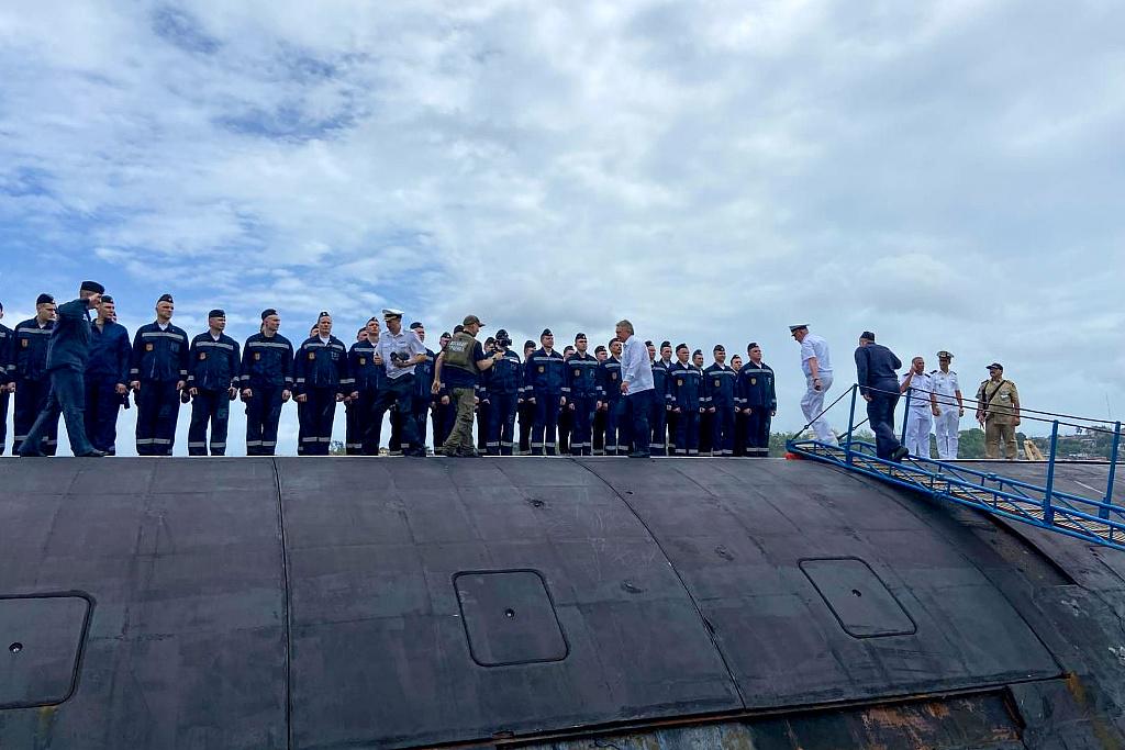 在向美“展示肌肉”，带有明显震慑色彩，俄核潜艇编队抵达古巴访问六天 第1张