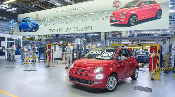 零跑汽车在波兰Stellantis工厂成功生产首批电动汽车，开启新篇章 第1张