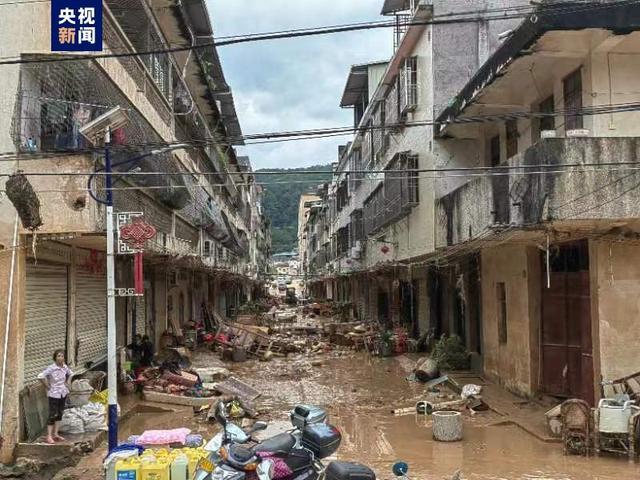 梅州山体滑坡大洪水首次遭遇，受灾严重！