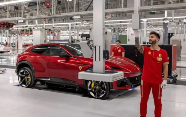 法拉利“E-building”工厂正式启用 电动车计划加速推进 第1张